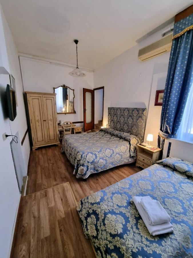 Albergo Casa Peron Venesia Bagian luar foto