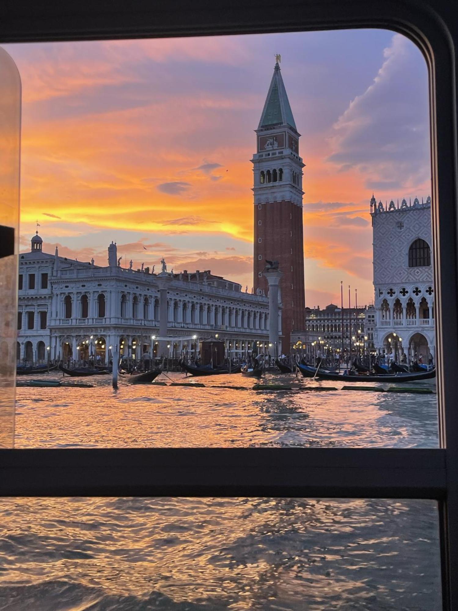 Albergo Casa Peron Venesia Bagian luar foto